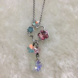 New Swarovski Crystal Flower Necklace